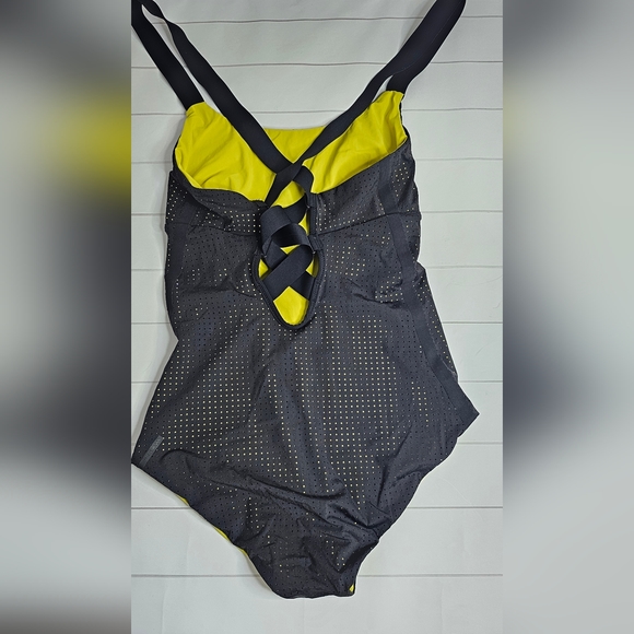 Ward Whillas reversible chartreuse and black one piece bathing suit - Picture 3 of 8